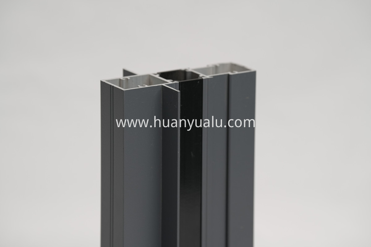 Thermal insulation profiles